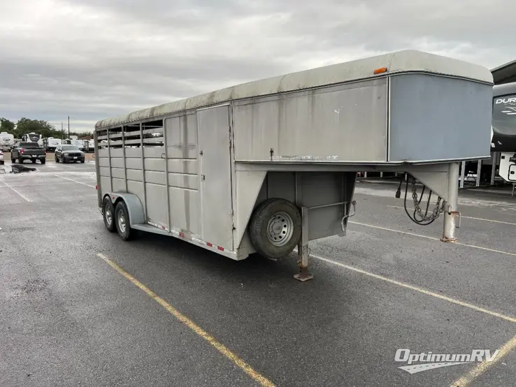 2010 CIMARRON Gooseneck Horse Trailer CIMARRON RV Photo 1