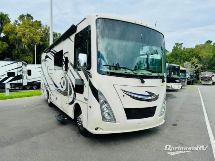 2019 Thor Windsport 29M RV Photo 1