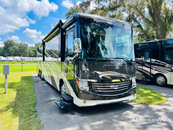 2016 Newmar Ventana 4369 RV Photo 1