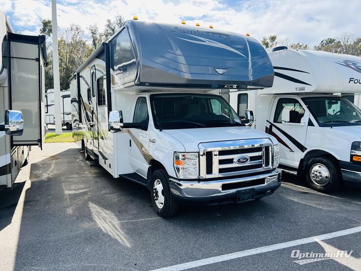 2014 Fleetwood Jamboree Sport 31M RV Photo 1