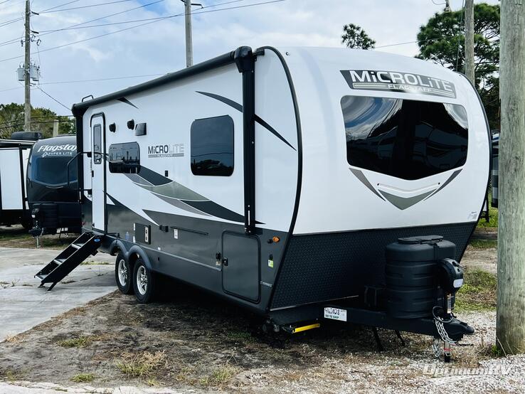 2025 Forest River Flagstaff Micro Lite 22FBS RV Photo 1