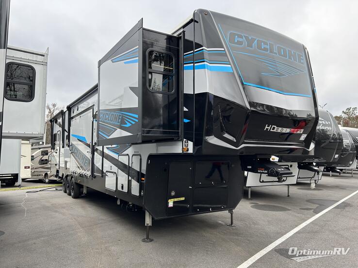 2025 Heartland Cyclone 4270 RV Photo 1