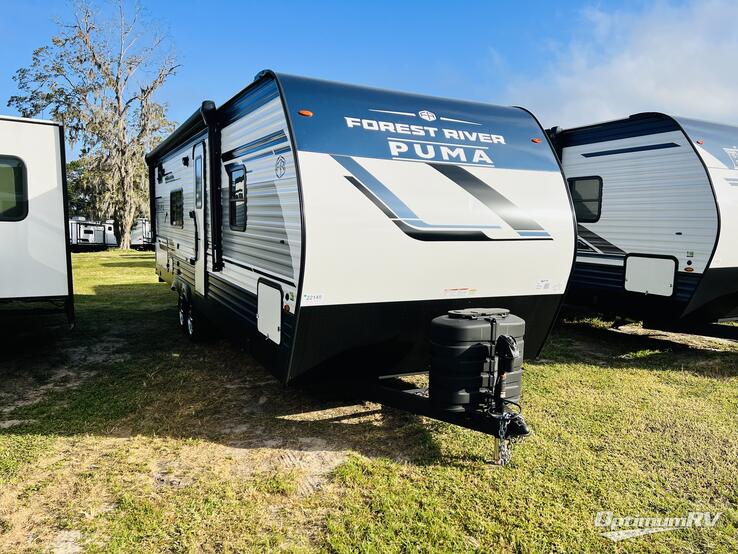 2025 Palomino Puma 25BHS RV Photo 1