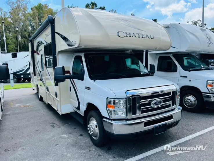 2017 Thor Chateau 28Z RV Photo 1