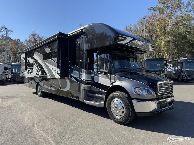 2021 Entegra Accolade 37L RV Photo 1