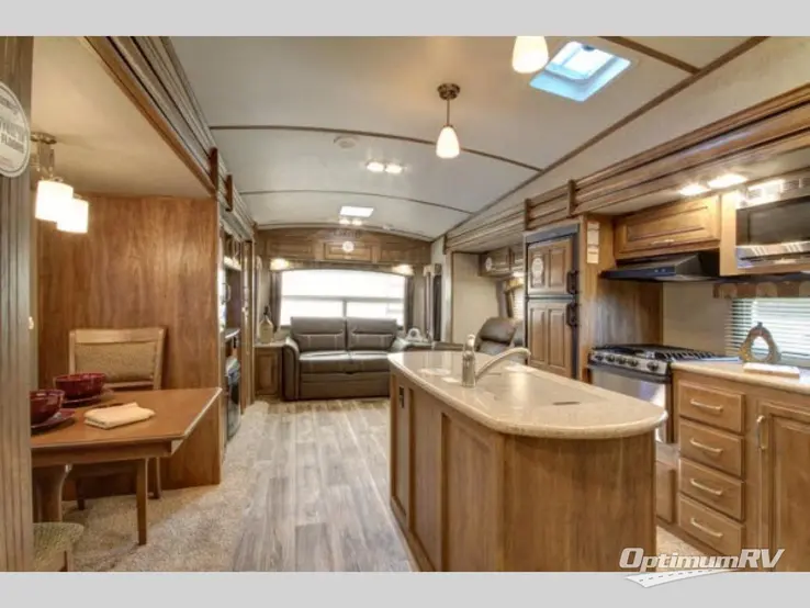 2018 Keystone Laredo Super Lite 298SRL RV Photo 1