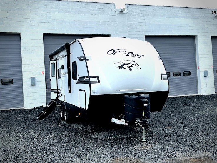 2022 Highland Ridge Range Lite RL212FB RV Photo 1