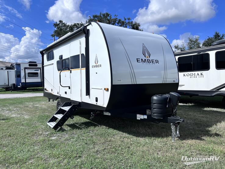 2025 Ember E-Series 19ETS RV Photo 1