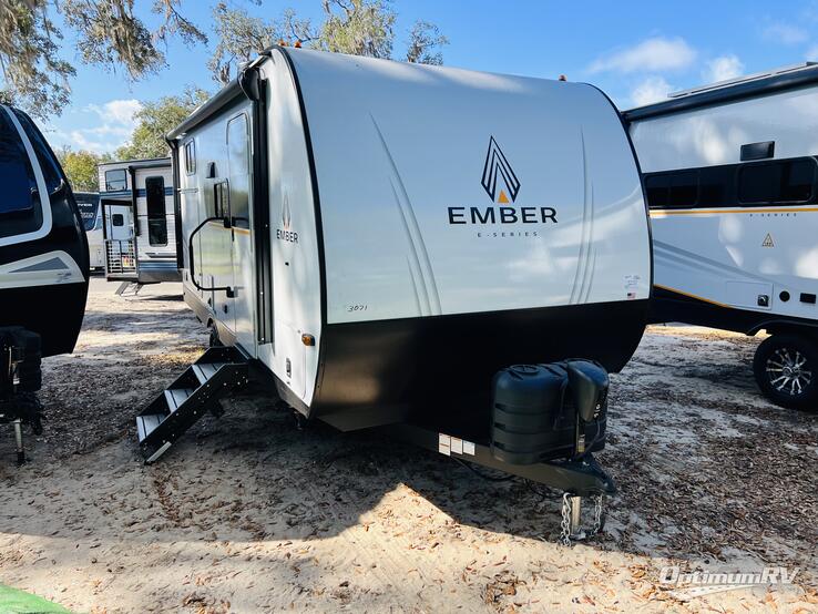 2025 Ember E-Series 19ETS RV Photo 1