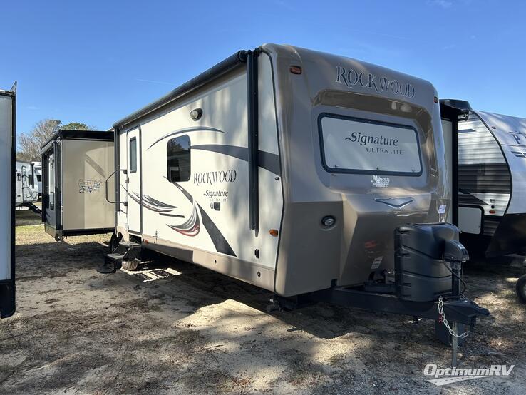 2015 Forest River Rockwood Signature Ultra Lite 8329SS RV Photo 1