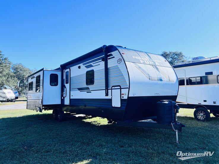 2025 Palomino Puma 31RLQS RV Photo 1