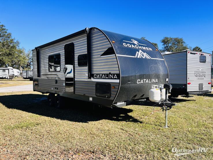 2025 Coachmen Catalina Summit Series 8 211BH RV Photo 1