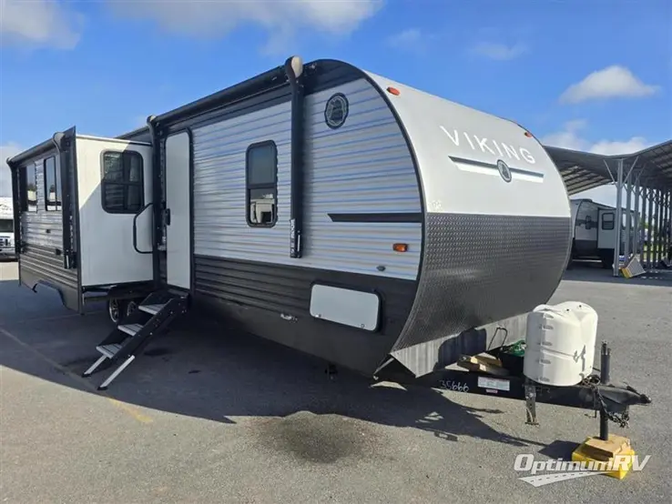 2020 Viking Ultra-Lite 28RLDS RV Photo 1