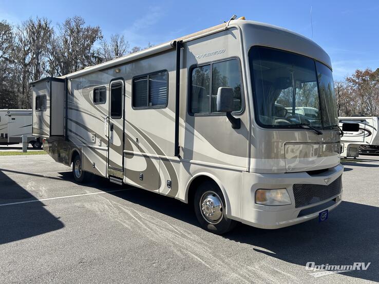 2008 Fleetwood Terra LX 31M RV Photo 1