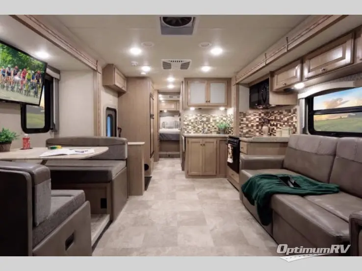 2018 Thor Windsport 31Z RV Photo 1