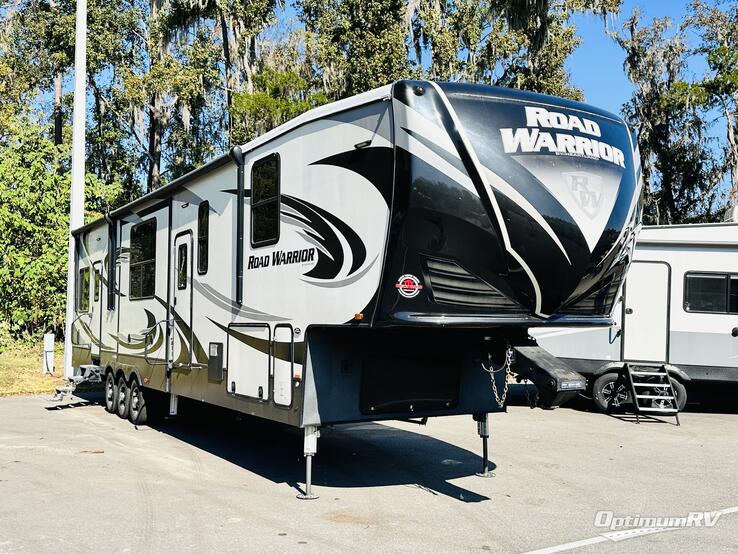 2018 Heartland Road Warrior 426 RV Photo 1