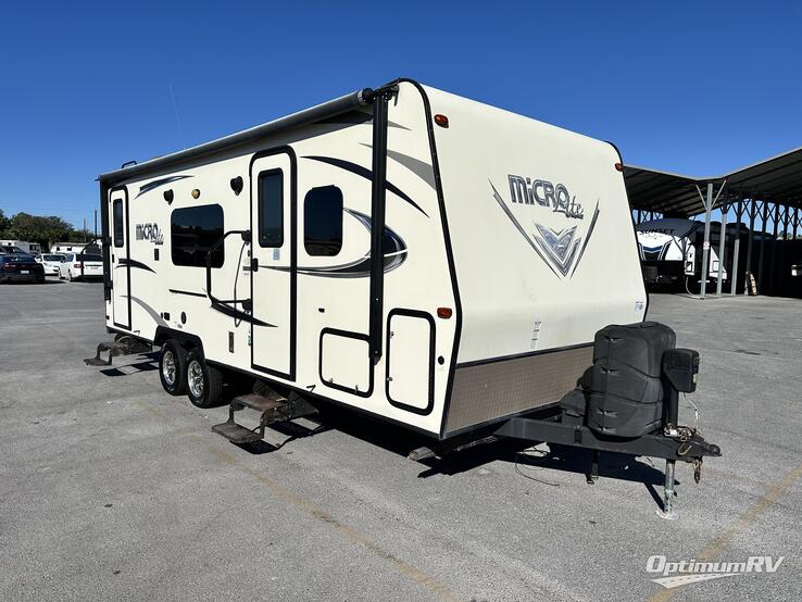 2018 Forest River Flagstaff Micro Lite 25KS RV Photo 1