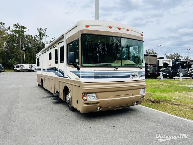 2000 Fleetwood Bounder Diesel 39Z RV Photo 1