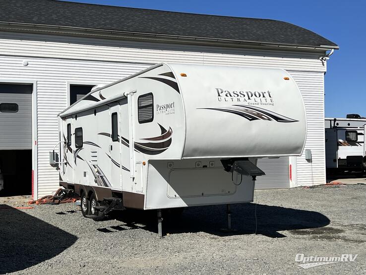 2012 Keystone Passport 5260RL RV Photo 1