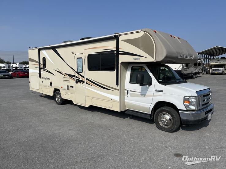 2019 Winnebago Minnie Winnie 31G RV Photo 1