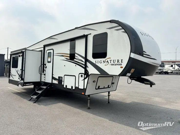 2020 Forest River Rockwood Signature Ultra Lite 8299BS RV Photo 1