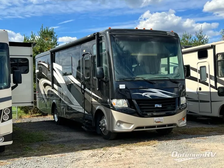 2015 Newmar Bay Star 3215 RV Photo 1