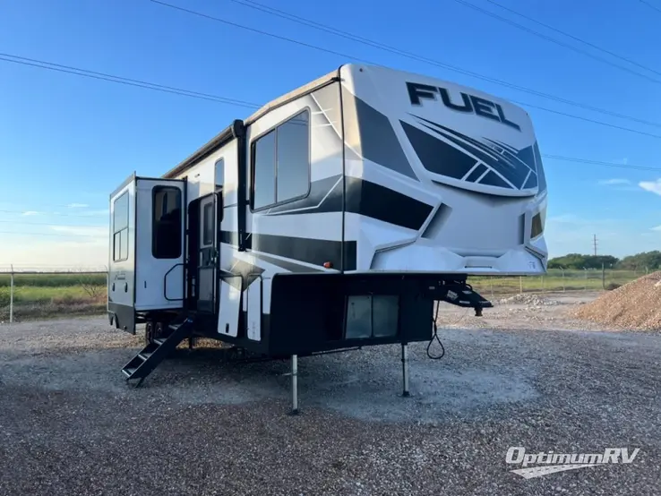 2022 Heartland Fuel 357 RV Photo 1