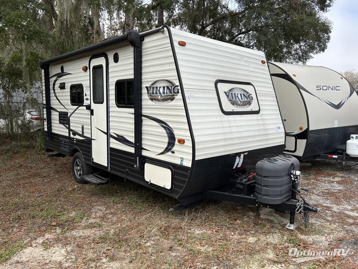 2017 Viking Ultra-Lite 17FQ RV Photo 1