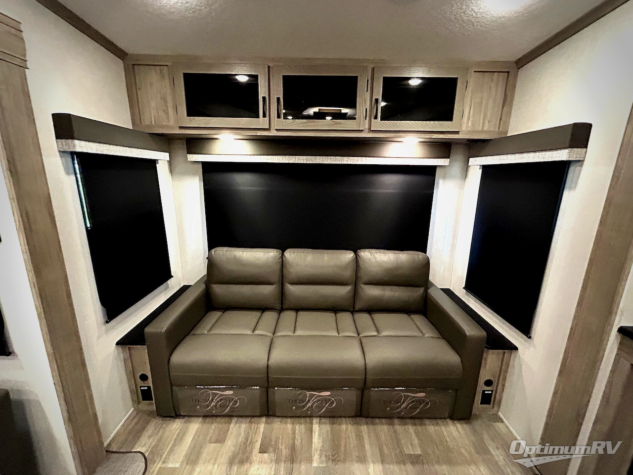2024 Coachmen Chaparral 393MBX Photo 25