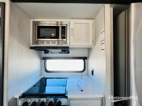 2021 Keystone Sprinter Limited 3190RLS RV Photo 3