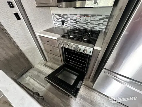 2021 Forest River Sandpiper 391FLRB RV Photo 3