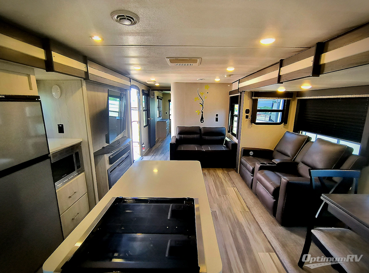 2021 Keystone Sprinter Limited 333FKS Photo 7