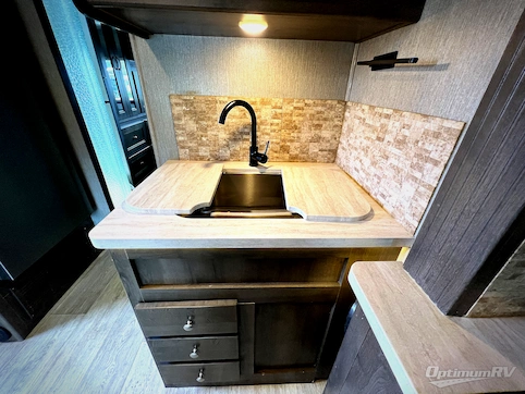 2022 NeXus Viper 29V RV Photo 3
