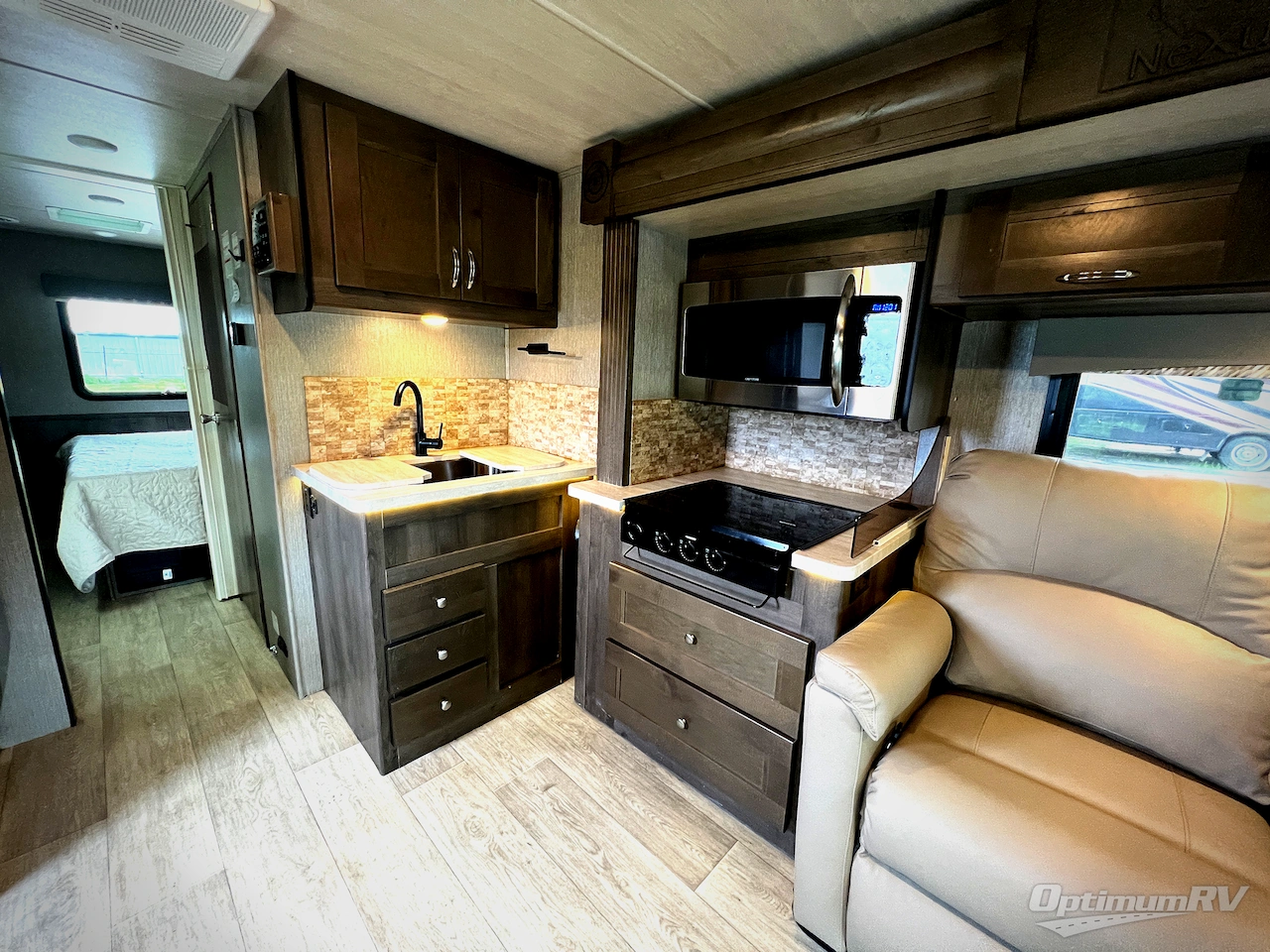 2022 NeXus Viper 29V Photo 10
