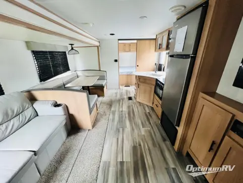 2022 Prime Time Avenger 27DBS RV Photo 2