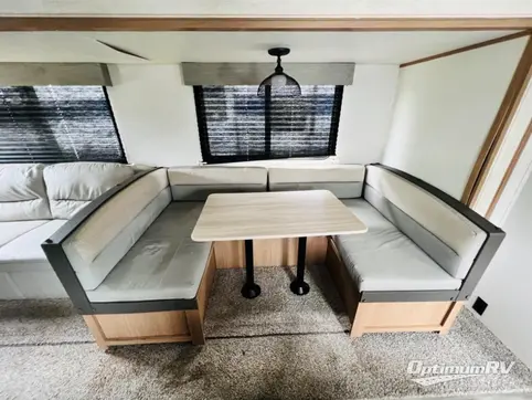 2022 Prime Time Avenger 27DBS RV Photo 4