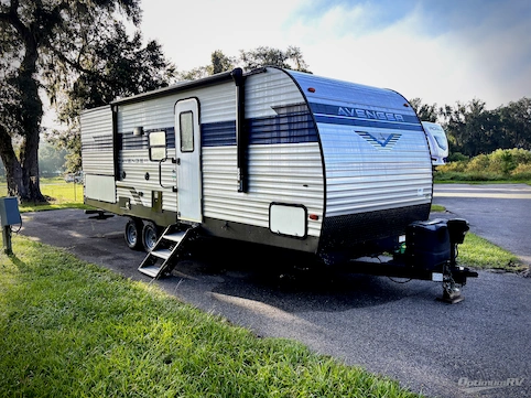 Used 2022 Prime Time Avenger 24BHS Featured Photo