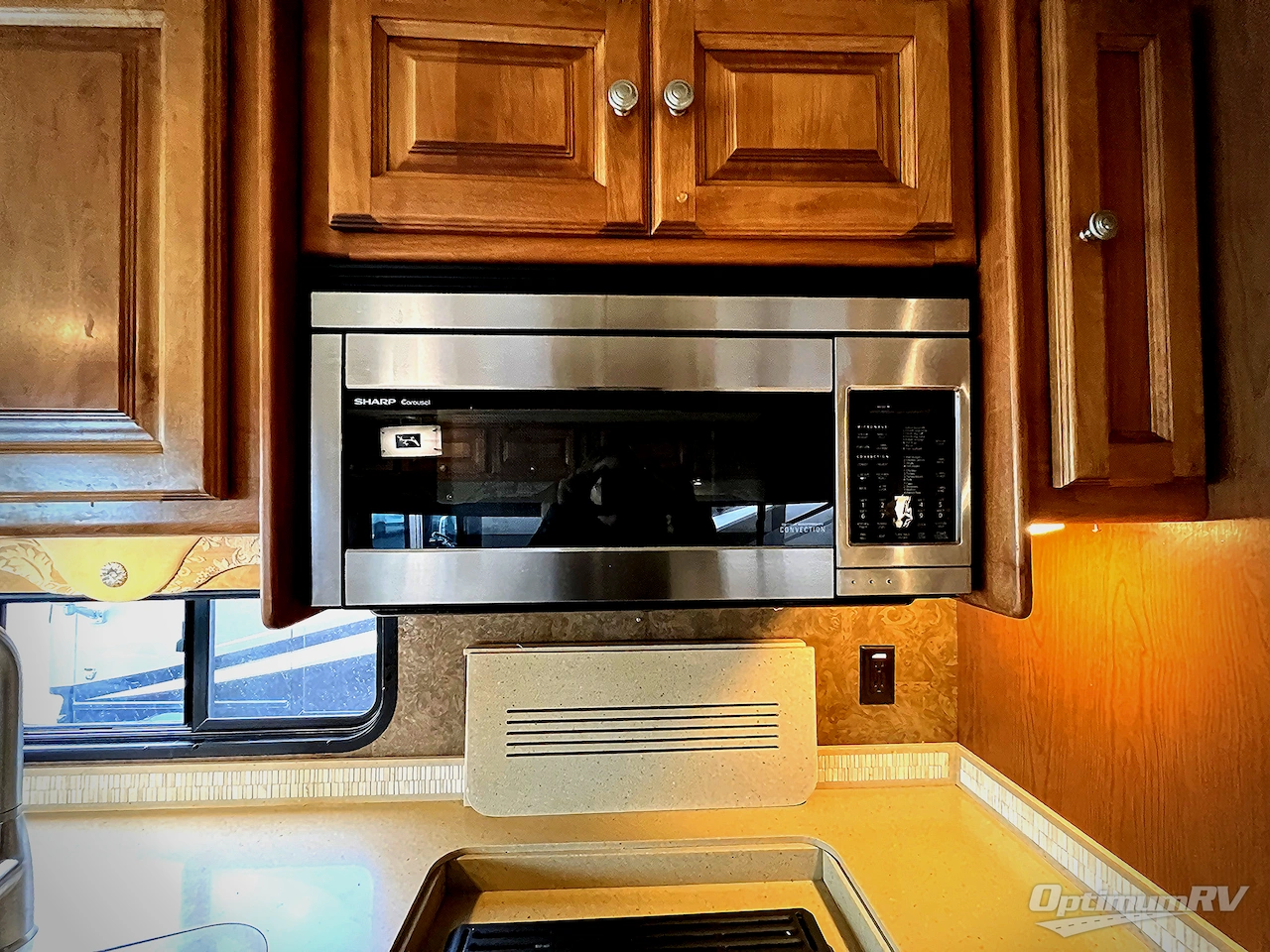 2015 Tiffin Allegro 36 LA Photo 10