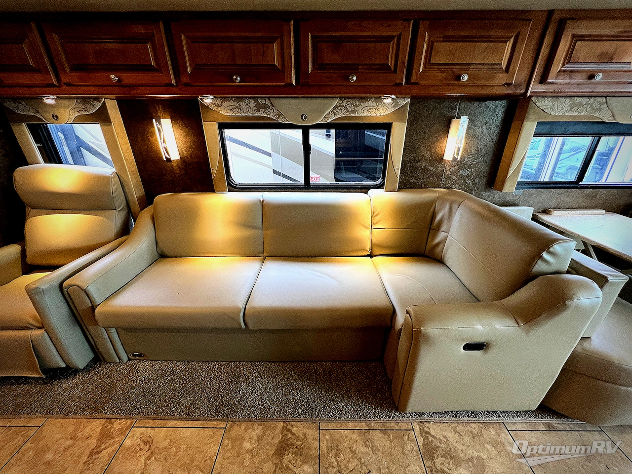 2015 Tiffin Allegro 36 LA Photo 13