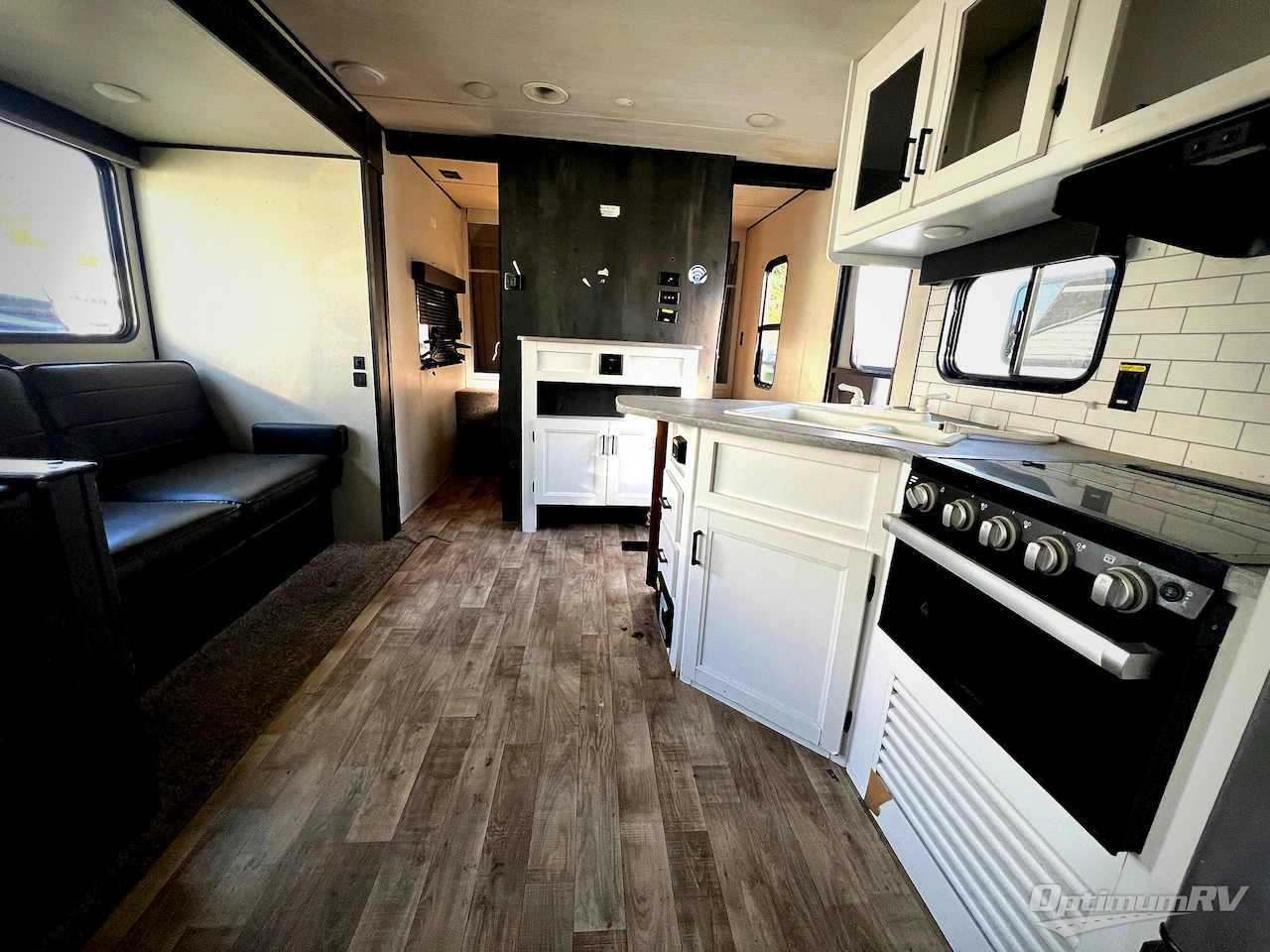 2022 Keystone Hideout 272BH Photo 5