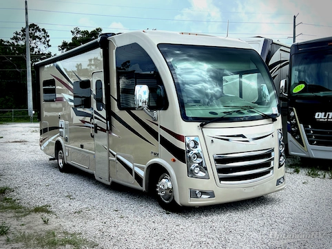 Used 2021 Thor Vegas 24.1 Featured Photo