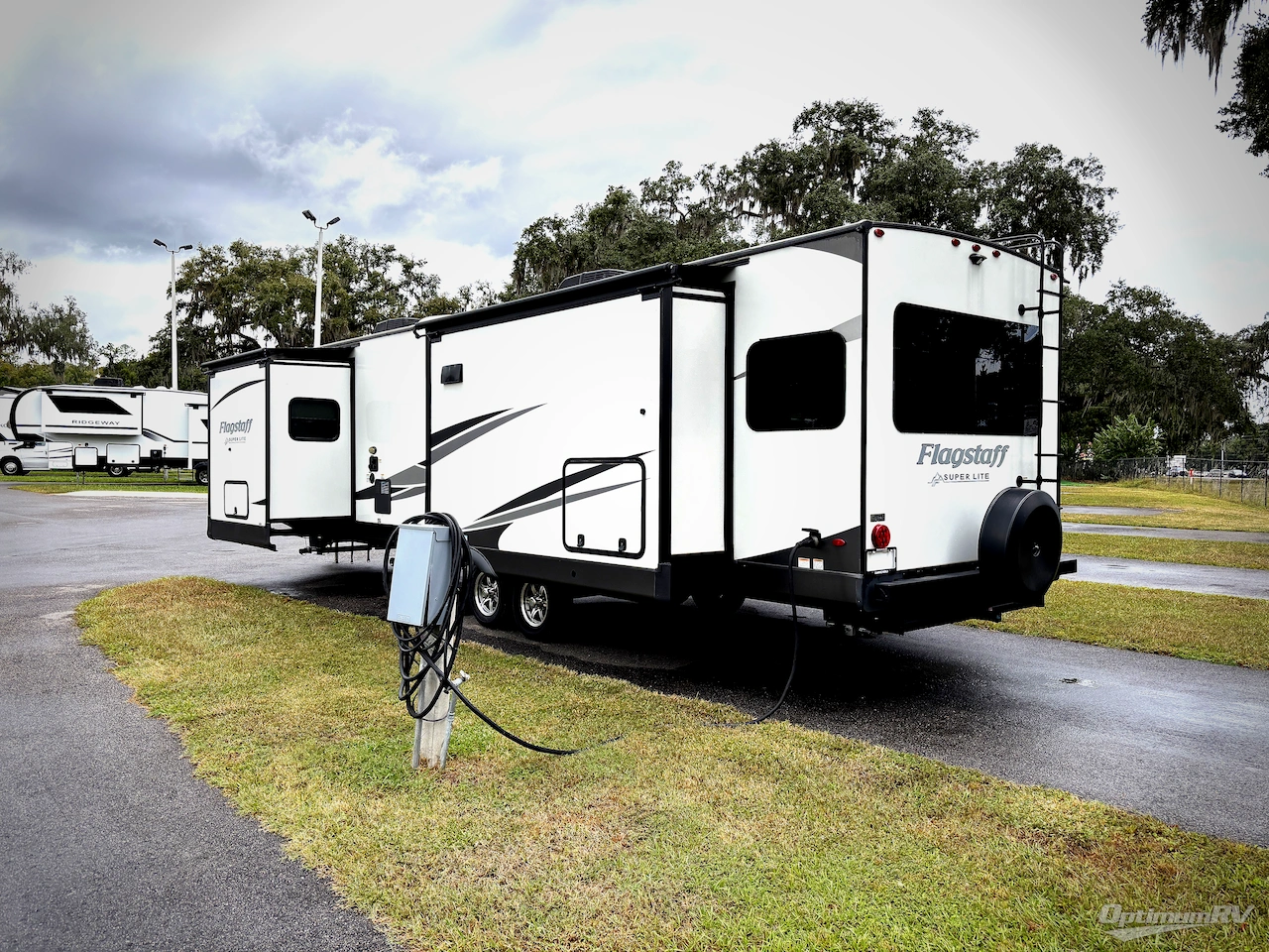 2024 Forest River Flagstaff Super Lite 29RLBS Photo 3