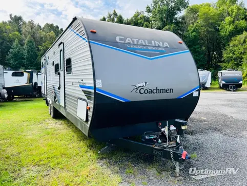 Used 2022 Coachmen Catalina Legacy 323BHDSCK Featured Photo