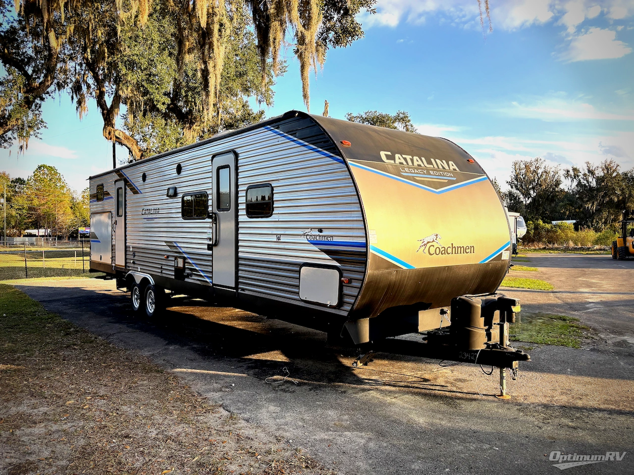 2022 Coachmen Catalina Legacy 323BHDSCK Photo 1