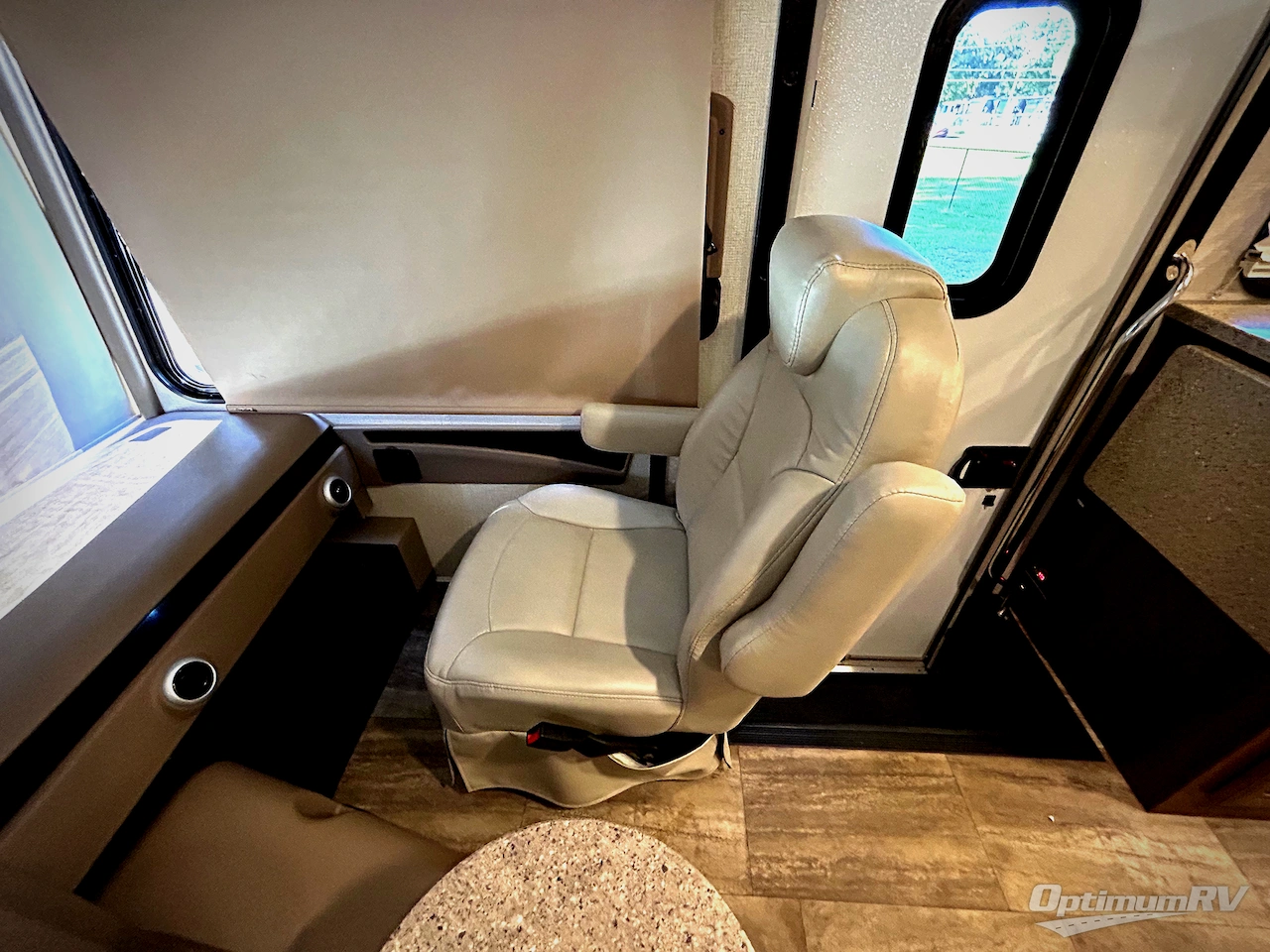 2018 Forest River Georgetown 5 Series 31L5 Photo 9