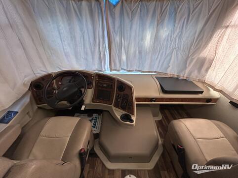 2017 Coachmen Pursuit 27 KB RV Photo 2