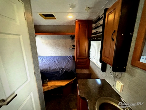 2010 Forest River Shockwave MX T21FS MX RV Photo 3