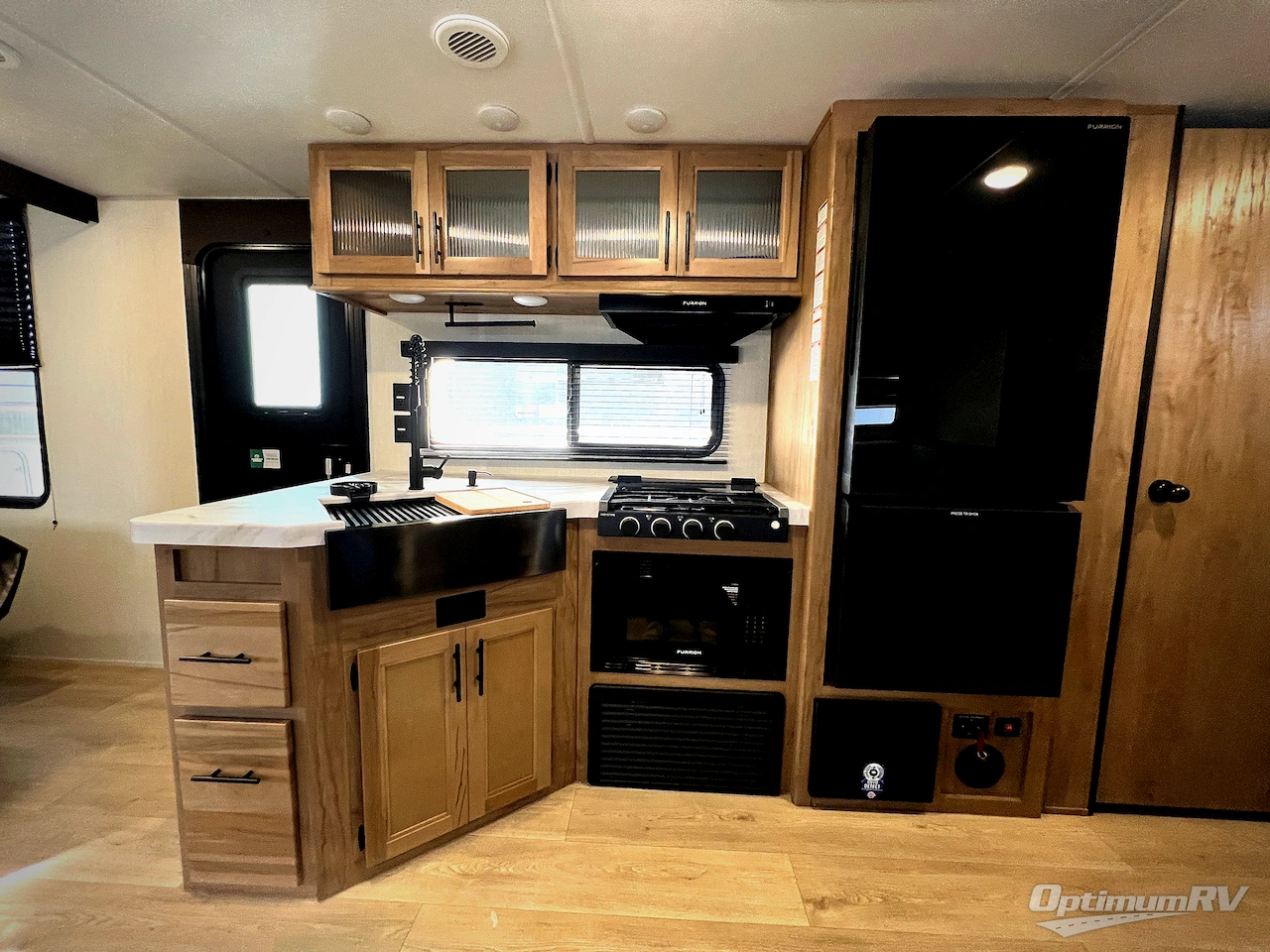 2025 Forest River Cherokee Grey Wolf 26DBH Photo 10