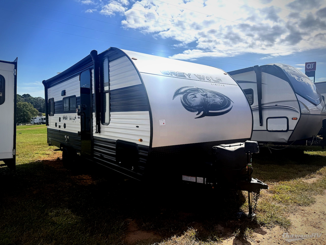 2023 Forest River Cherokee Grey Wolf 20RDSE Photo 1