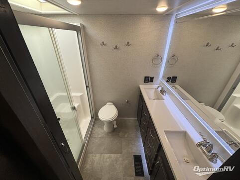 2020 Forest River Cedar Creek Hathaway Edition 36CK2 RV Photo 4